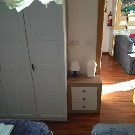 Piso En Cerca De Playa Del Arbeyal Gijon